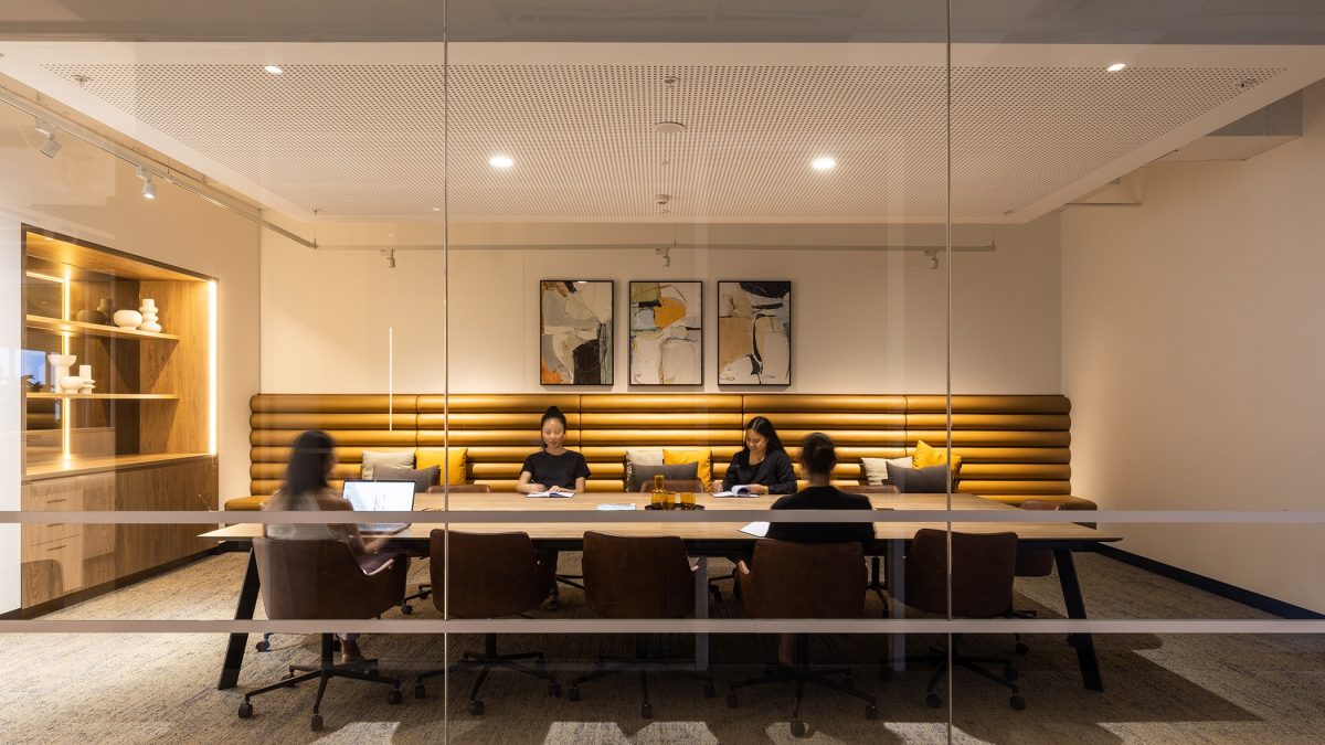 201 Pacific Highway 06 Boardroom - Valmont